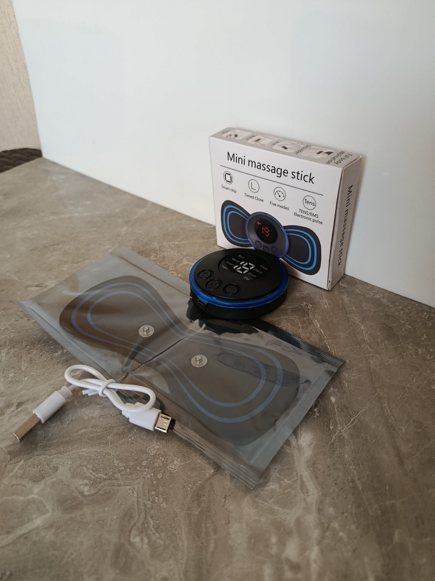 Combo 2 en 1 Masajeador EMS para Pies + Mini Electroestimulador